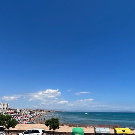 Parque Aromatico Con Dos Piscinas Apartment Торевиеха Екстериор снимка